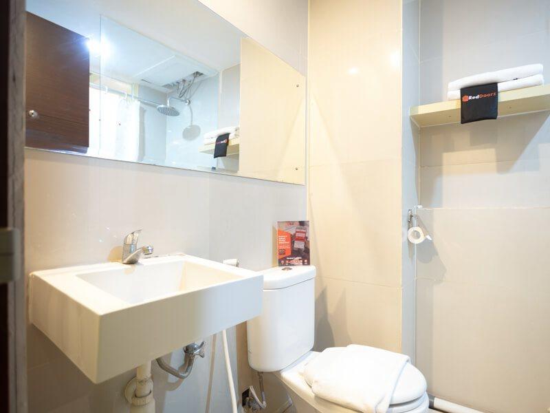 Reddoorz Apartment At Bogor Valley Luaran gambar