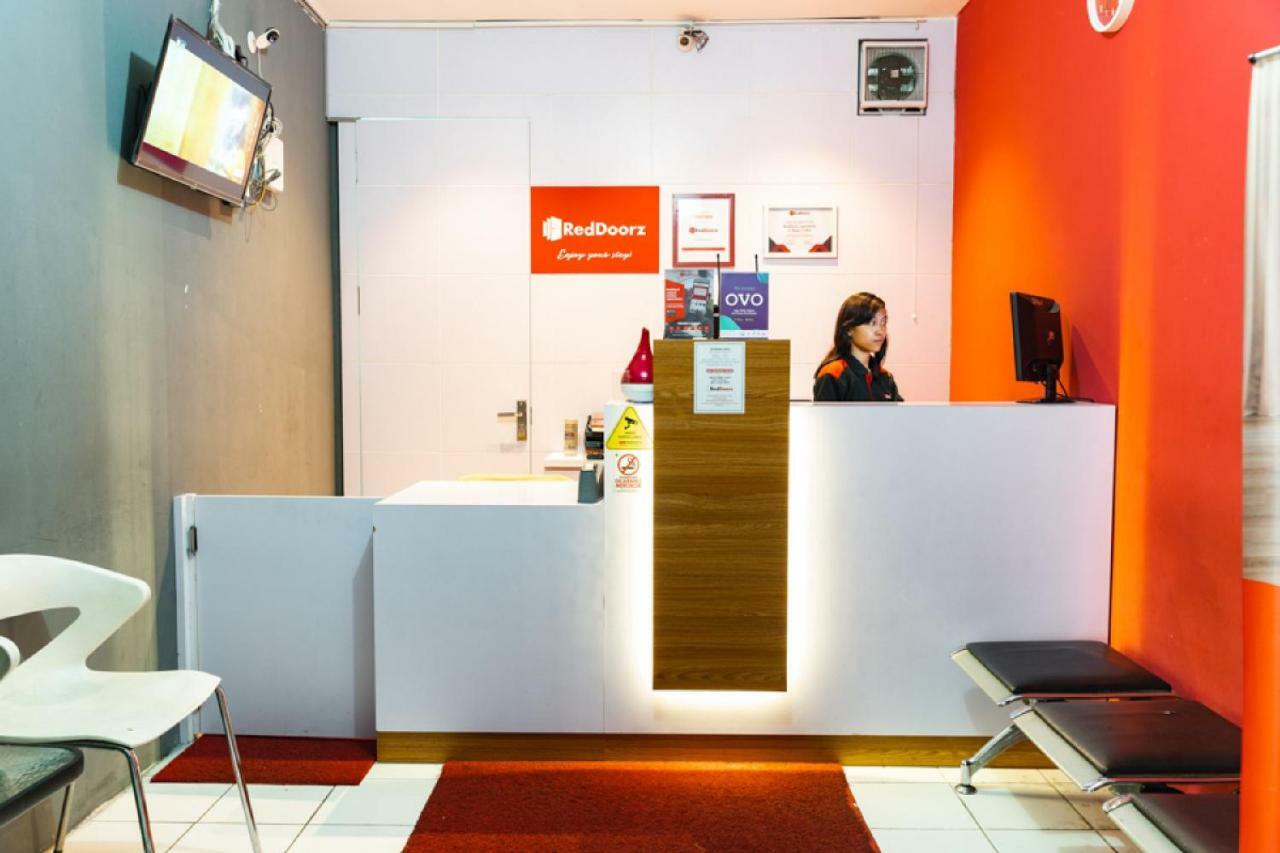 Reddoorz Apartment At Bogor Valley Luaran gambar